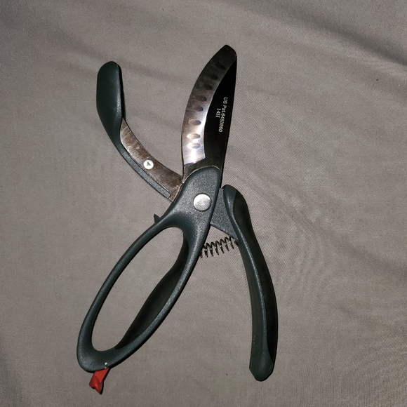 Pampered Chef Kitchen Pampered Chef Salad Chopper Scissors Poshmark
